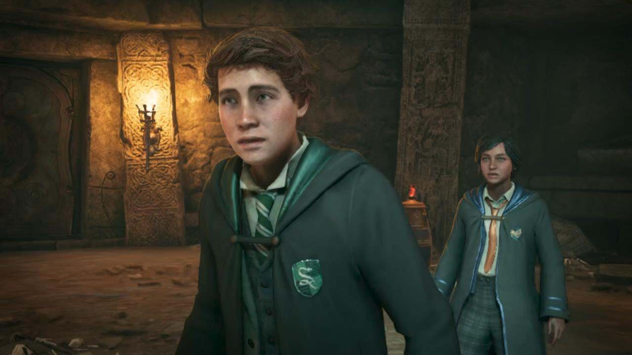 Hogwarts Legacy (Code in a Box) - Nintendo Switch