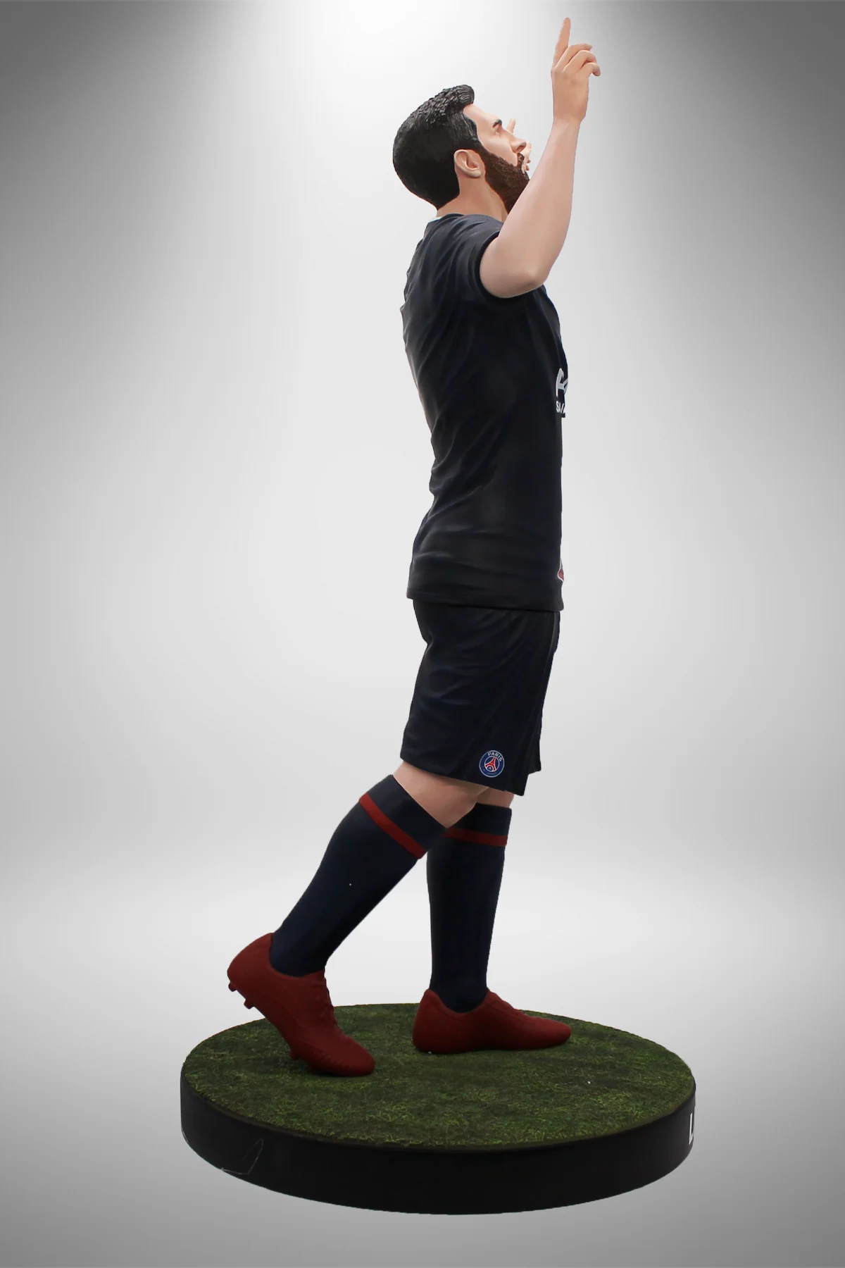Lionel Messi - Paris Saint-Germain (PSG) - Official Resin Statue (60cm)