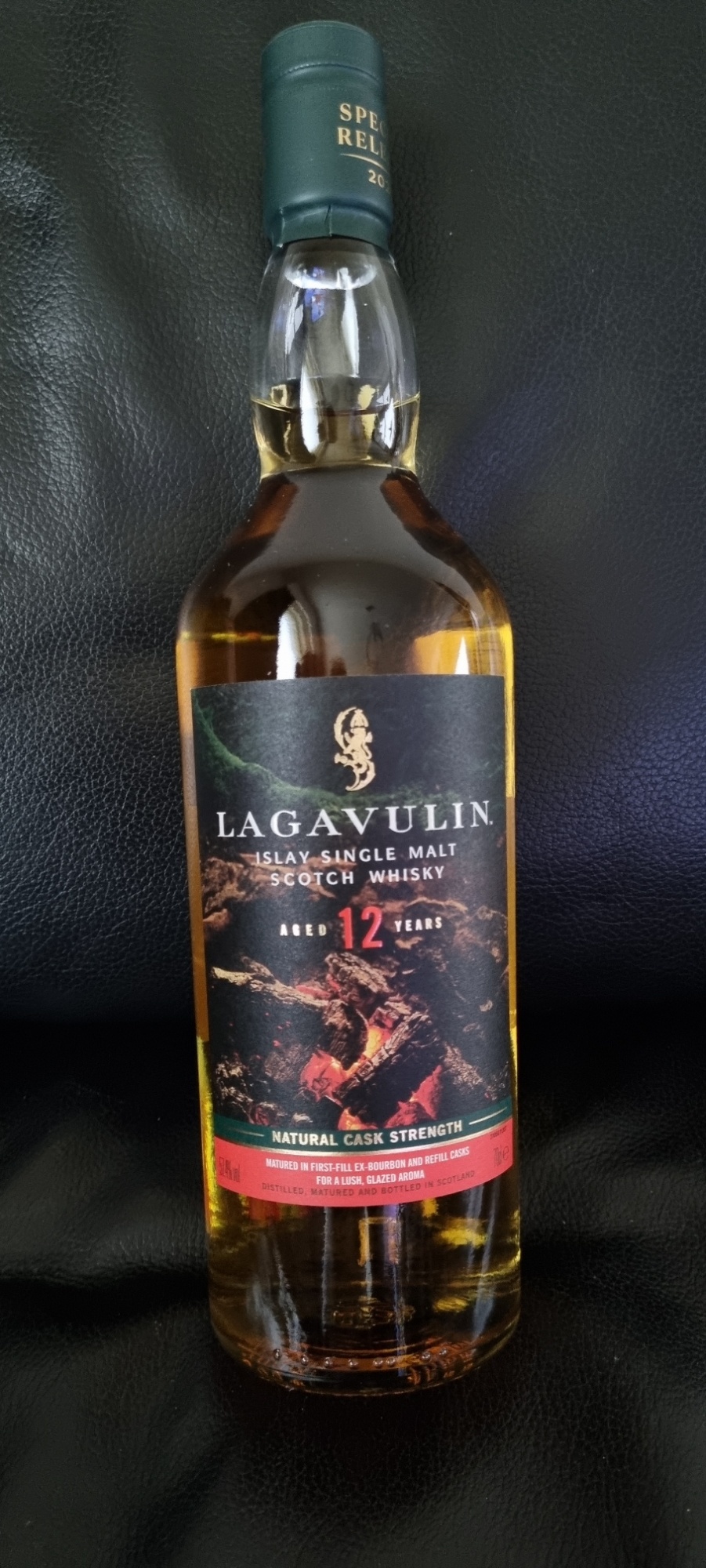 ORIGINAL DISTILLERY BOTLING LAGAVULIN 12Y FIRESIDE TALES 57.4% DIAGEO SPECIAL RELEASE 2024