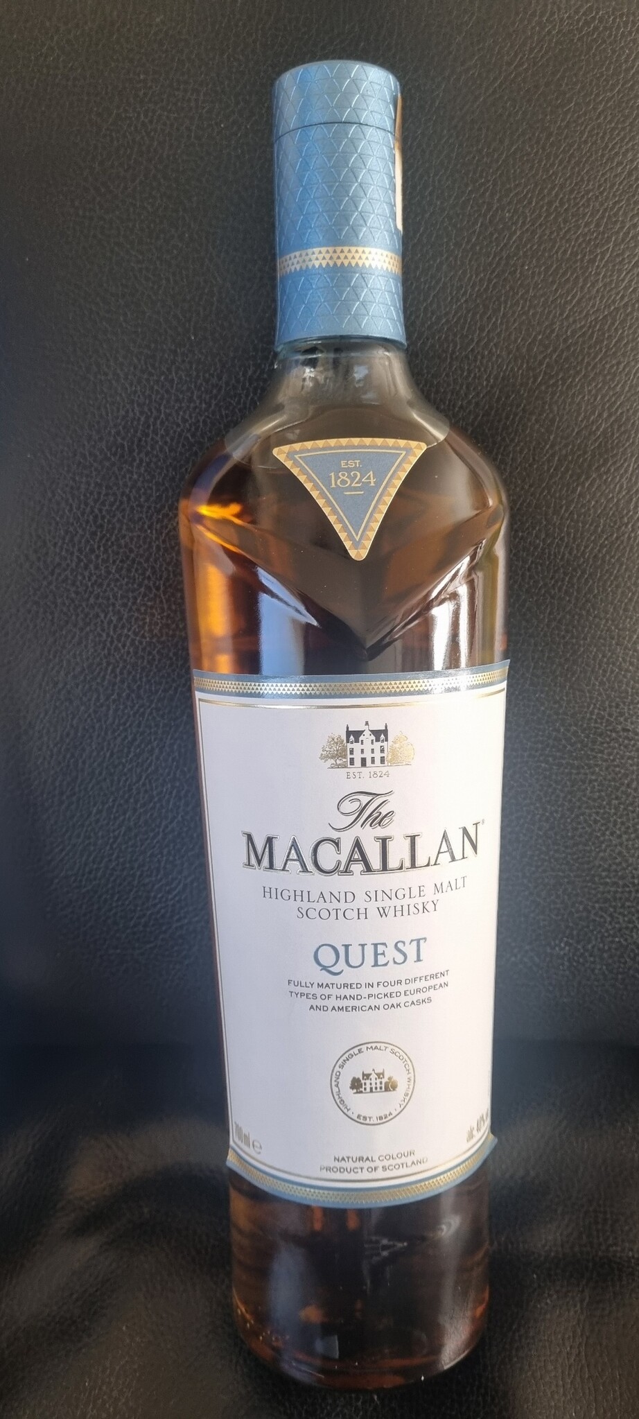 ORIGINAL DISTILLERY BOTLING MACALLAN QUEST 40%  EXCLUSIVE TO TRAVELLERS OB