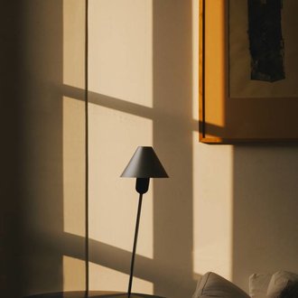 Santa Cole Gira Table Lamp