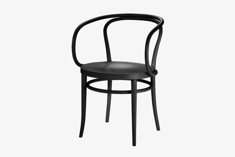 Thonet  Thonet 209 bentwood chair with moulded plywood seat