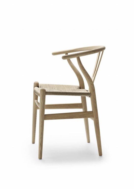 Carl Hansen Carl Hansen CH24 Wishbone Chair  Oiled Oak