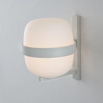 Santa Cole Wally Wall Lamp Santa Cole Wally Wall Lamp