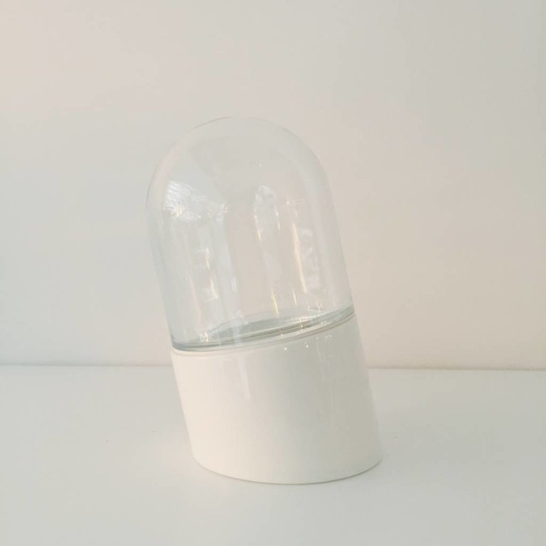 White Porcelain Bathroom Wall Lamp