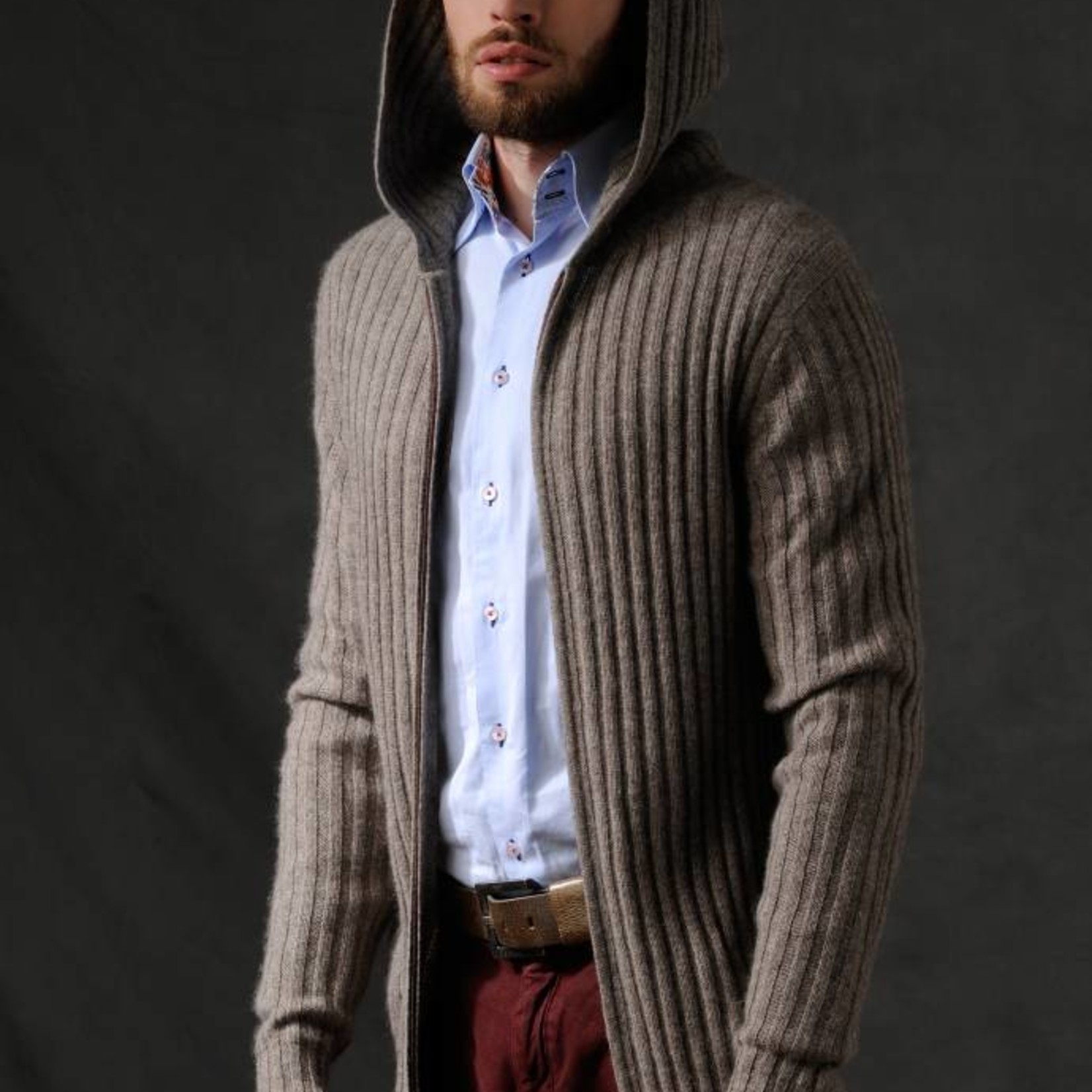 Ralf - Strickjacke mit Kaputze aus Yakwolle - erdbraun