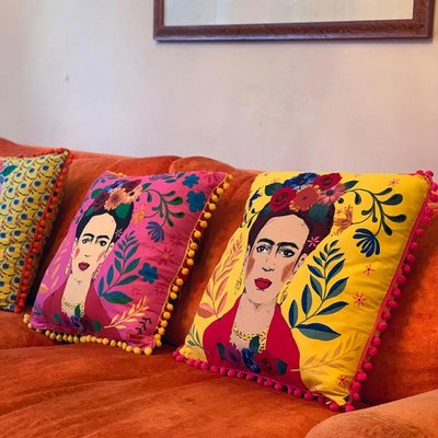 Talking Tables Cushion Frida Kahlo pink