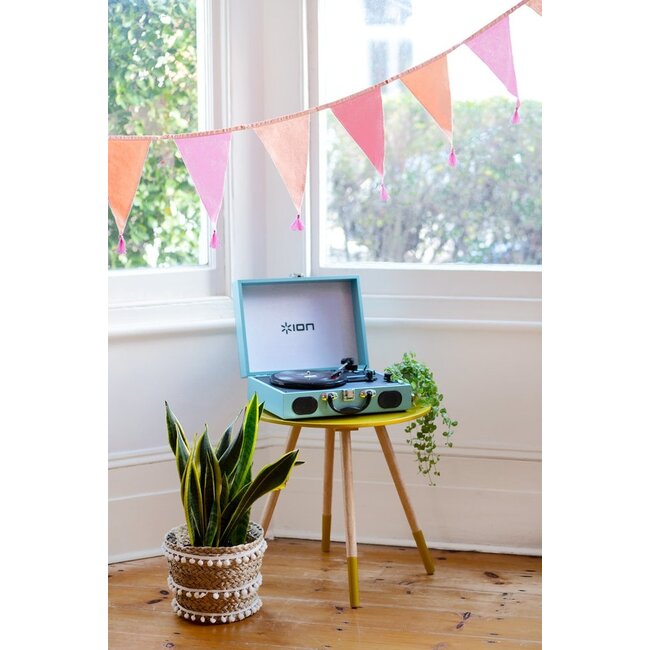 Bunting Fabric We love Birthdays pink
