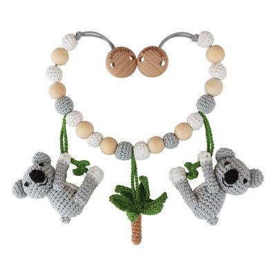Sindibaba Wagenkette mit Rassel Koala grey (Bio-Baumwolle)