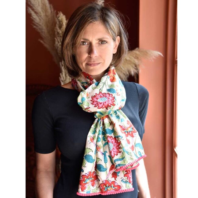 Scarve Cotton Floral Garden