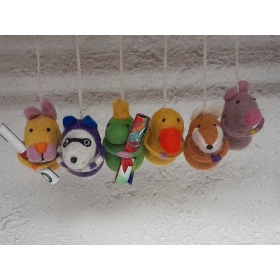 Sweetee Gift Tags Felt in display