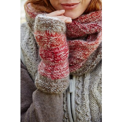 Pachamama Handwarmer Sierra Nevada red earth