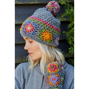 Pachamama Beanie Bobble Woodstock bright