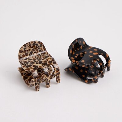 Red Cuckoo Hair Claw Clips Oval Leopard Spots Set of 2