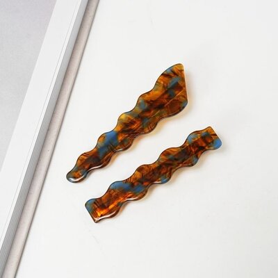 Red Cuckoo Hair Clips Wave brown Set of 2