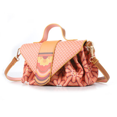 Spark of Happiness Handbag Toto stone