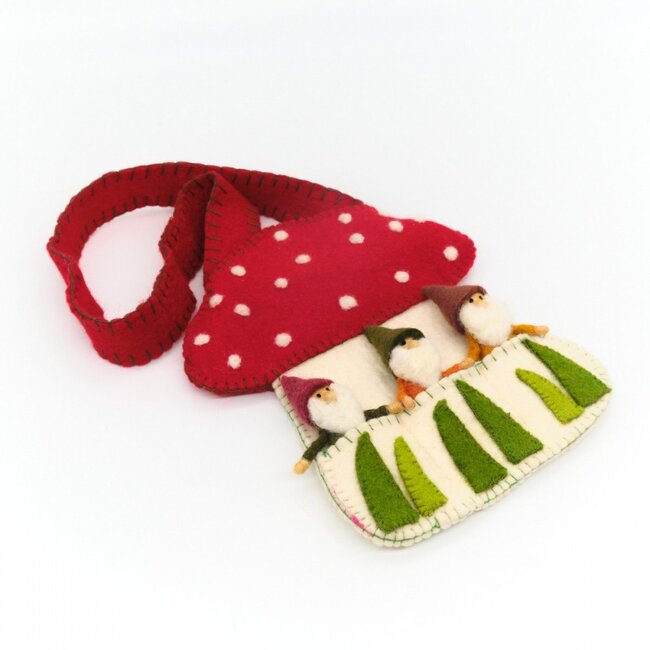 Felt Bag with Finger Dolls Kabouters