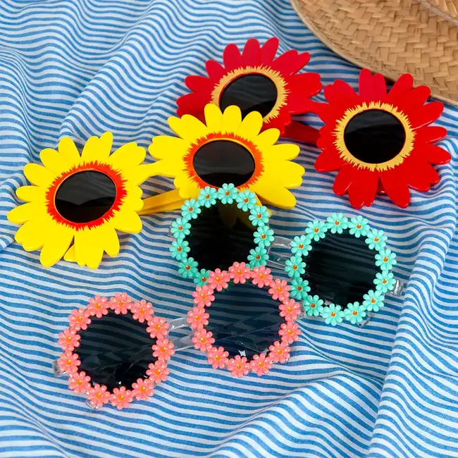 Fun Glasses Daisies green