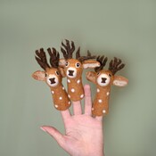 Sjaal met Verhaal Finger Dolls Hert bruin