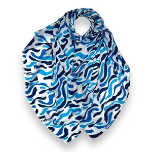 M&K Collection Scarf Swirl Waves blue