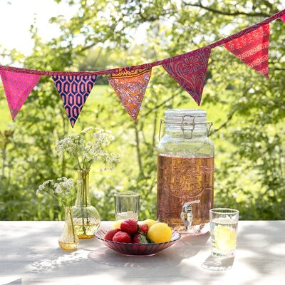 Sjaal met Verhaal Sari-Wimpelkette small pink