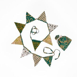 Sjaal met Verhaal Sari-Bunting small green