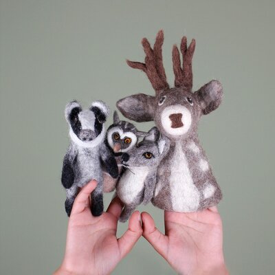 Sjaal met Verhaal Felt Decoration Hert grijs