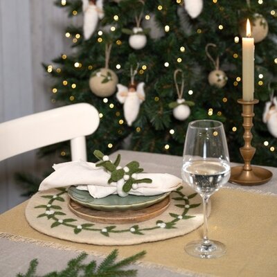 Sjaal met Verhaal Felt Napkin Ring Mistletoe