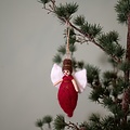 Sjaal met Verhaal Felt Christmas Hanger Engel Holly Berry rood