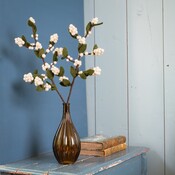 Sjaal met Verhaal Felt Flower Tak Bes wit