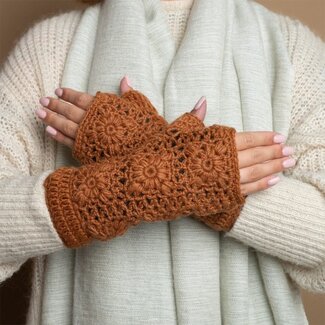 Sjaal met Verhaal Handwarmer Granny Square cognac