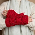 Sjaal met Verhaal Handwarmer Granny Square red