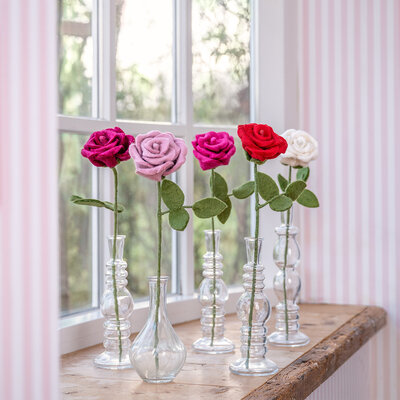 Sjaal met Verhaal Felt Flower Roos fuchsia