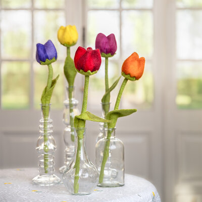 Sjaal met Verhaal Felt Flower Tulp Robin rood