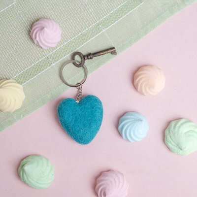 Sjaal met Verhaal Felt Key Ring Hart assorti