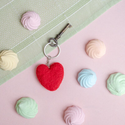 Sjaal met Verhaal Felt Key Ring Hart assorti
