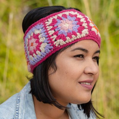 Sjaal met Verhaal Headband Granny Square Colourful fuchsia/oranje