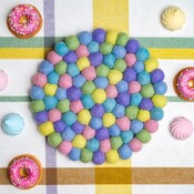 Sjaal met Verhaal Filz-Untersetzer 20 cm rond Bolletjes pastel