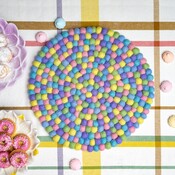 Sjaal met Verhaal Filz-Untersetzer 40 cm rond Bolletjes pastel