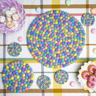 Sjaal met Verhaal Filz-Untersetzer 40 cm rond Bolletjes pastel