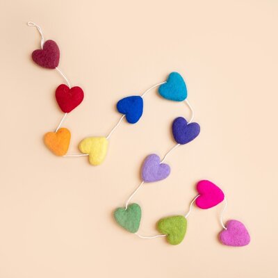 Sjaal met Verhaal Felt Garland Hart multicolour