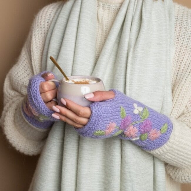 Handwarmer Flowers lilac
