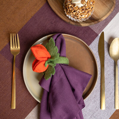 Sjaal met Verhaal Felt Napkin Ring Physalis Lampion