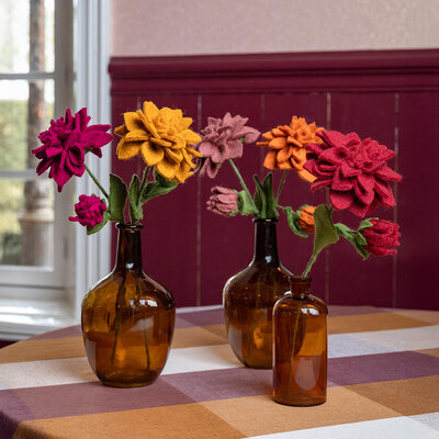 Sjaal met Verhaal Filzblume Dahlia XL assorti