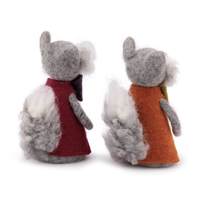 Sjaal met Verhaal Felt Decoration Wolf Indian Summer
