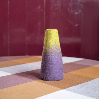 Sjaal met Verhaal Felt Vase Medium paars/lichtgroen