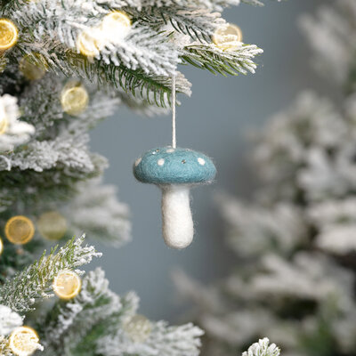 Sjaal met Verhaal Felt Christmas Hanger Paddenstoel ijsblauw