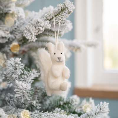 Sjaal met Verhaal Filz Weihnachtshänger Winter Eekhoorn wit