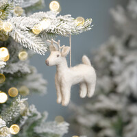 Sjaal met Verhaal Felt Christmas Hanger Winter Rendier wit