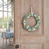 Sjaal met Verhaal Christmas Wreath Viltballetjes Winterwonderland